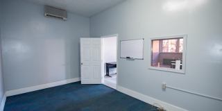 207 W KING Street Gallery 18