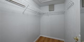 350 NW 50 Boulevard Gallery 19