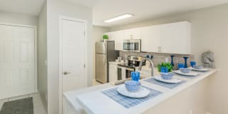 Carmendy Square Townhomes Gallery 40
