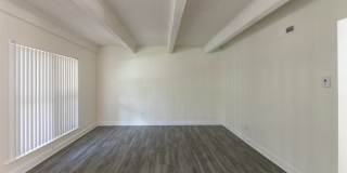 Harvard Square Apartments Gallery 10