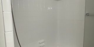 Amazing Renovated Apartments! Gallery 5