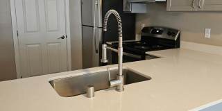 Valley Commons Apartments Gallery 10