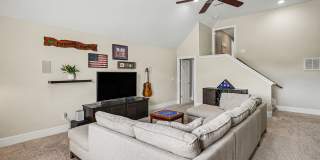625 Palisades Court Gallery 16