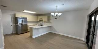 1727 SW 136th Pl Gallery 5