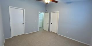 Gated Townhome 3-Bedrooms 2.5-Bathrooms! Gallery 18