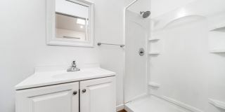 422 N Batavia St. Gallery 8