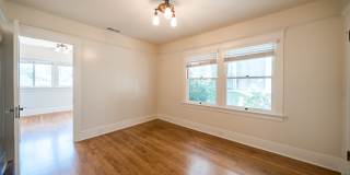 3924 Alameda Place Gallery 18