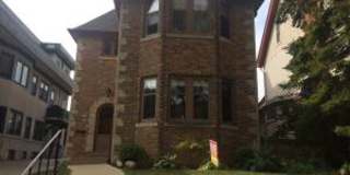 3249 N Summit Ave 3249 N Summit Ave Gallery 1
