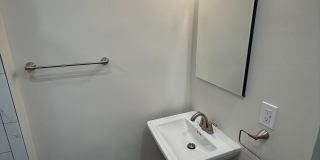 63 KING Street Gallery 6