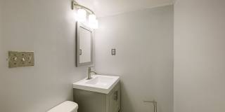 Large 6 BR 4.5 Bath Townhome in Columbia Heights Gallery 38