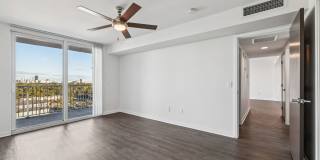 Elements on Third Gallery 21