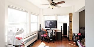 Spacious Fry’s Spring Home – Great Layout for Roommates Gallery 8