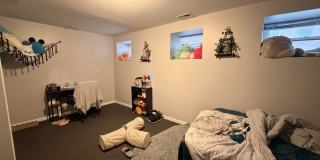 2746 W Le Moyne St Gallery 12