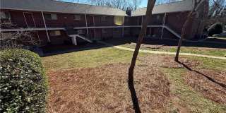 1610 N Northwest Boulevard Gallery 1