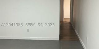 2611 NE 204th Ter Gallery 16