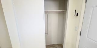 1 bed and 1 bath located in Henderson! Gallery 17