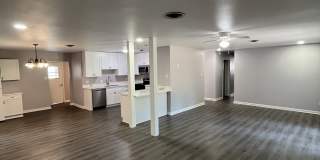 110 Robin Hood Dr Gallery 1