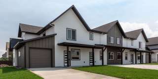 2-Story Urban Triplex at a modern community featuring 3 Bedrooms 3 Bathrooms Gallery 28