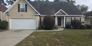 Spacious 5 Bedroom Beauty in NE Columbia – Modern Updates & Ideal Location! Gallery 1