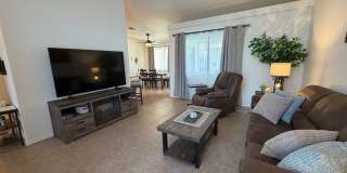 Spacious 3-Bed Home on Large Corner Lot with Boat-Deep Garage & Views Gallery 11