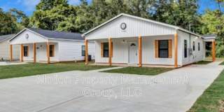 700 Carmen Ave Gallery 1