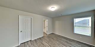 Spacious 3 Bedroom 2 Bath Home in Mustang Schools Gallery 10