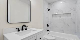 Room in 3 Bedroom Home at Braden Dr Gallery 1