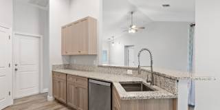 525 Fleming Street Gallery 9