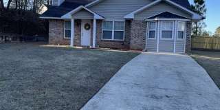 2817 Ridgecrest Drive Gallery 1