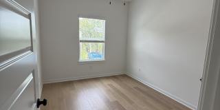 1895 East Fiji Street Gallery 10
