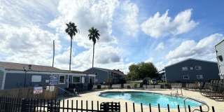Beautiful, spacious property with an excellent location! Gallery 1