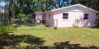 Charming 2-bedroom, 1-bath home Gallery 38