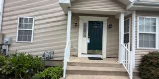 313 FOUNTAYNE Gallery 1