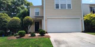 Spacious two story home located in Waxhaw! Gallery 1