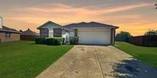 102 Scarlet View Gallery 1