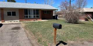 ** Move in Special** Spacious 3 bedroom, 1 bath Lakewood duplex with fenced in backyard available! Gallery 1