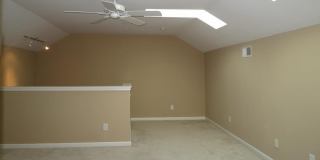 211 Chateau Place Gallery 12