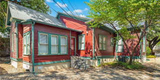 209 E. 31st St - Walking distance to UT free standing house with a yard Gallery 26