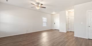 AVAILABLE NOW! - Charming 3-Bedroom, 2.5-Bath Farmington Home with Space to Live and Entertain Gallery 5