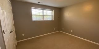 2810 Barrymore Street Gallery 16