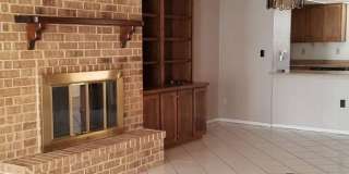 Home For Rent - Great Location on the Westside w/ Refrigerated Air! Gallery 20