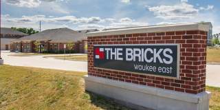 Bricks at Waukee East Apartments Gallery 5