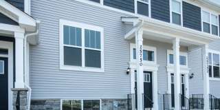 25750 W Yorkshire Drive Gallery 1