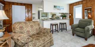 SEASONAL / SHORT-TERM RENTAL – Charming Downtown Punta Gorda Retreat Gallery 28