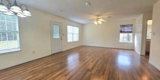 Centrally Located 3/2.5 | Fenced Yard + Loft + Garage Gallery 4