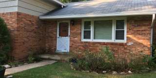 1115 Westbriar Ct Ne Gallery 1