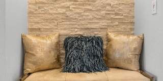 877 E Arenas Road Gallery 29