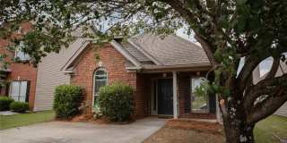 ** 3 Bed 2 Bath located in Park Lake ** Call 334-366-9198 to schedule a self tour Gallery 1