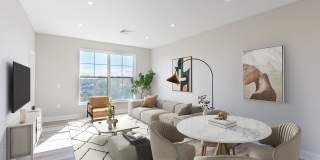 Creekline at Fairfield Gallery 10