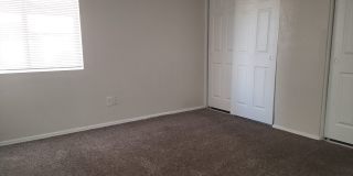 Cozy 2 Bed 2 Bath Town-home in Central Phoenix!! Gallery 6